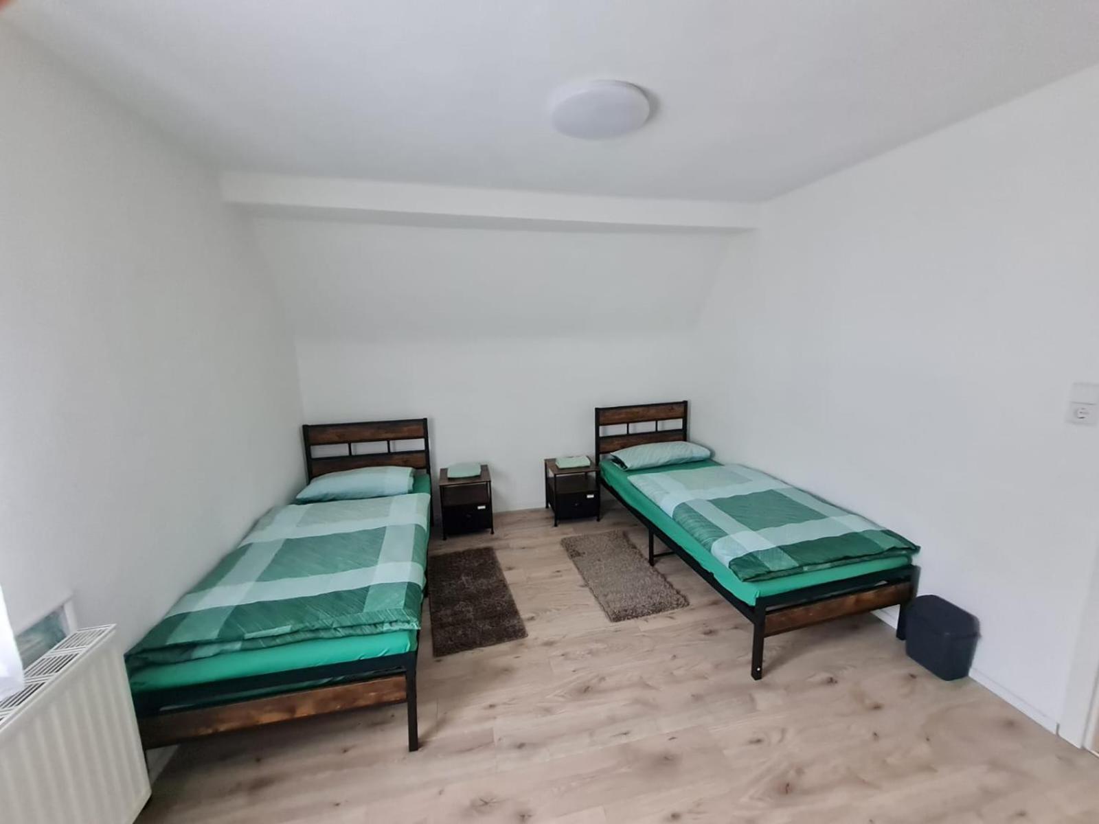 Husic Immobilien Und Handwerkerservice Rimbach  Екстер'єр фото